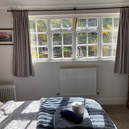 Guest Suite At 31 Little England Milborne Saint Andrew Ngoại thất bức ảnh